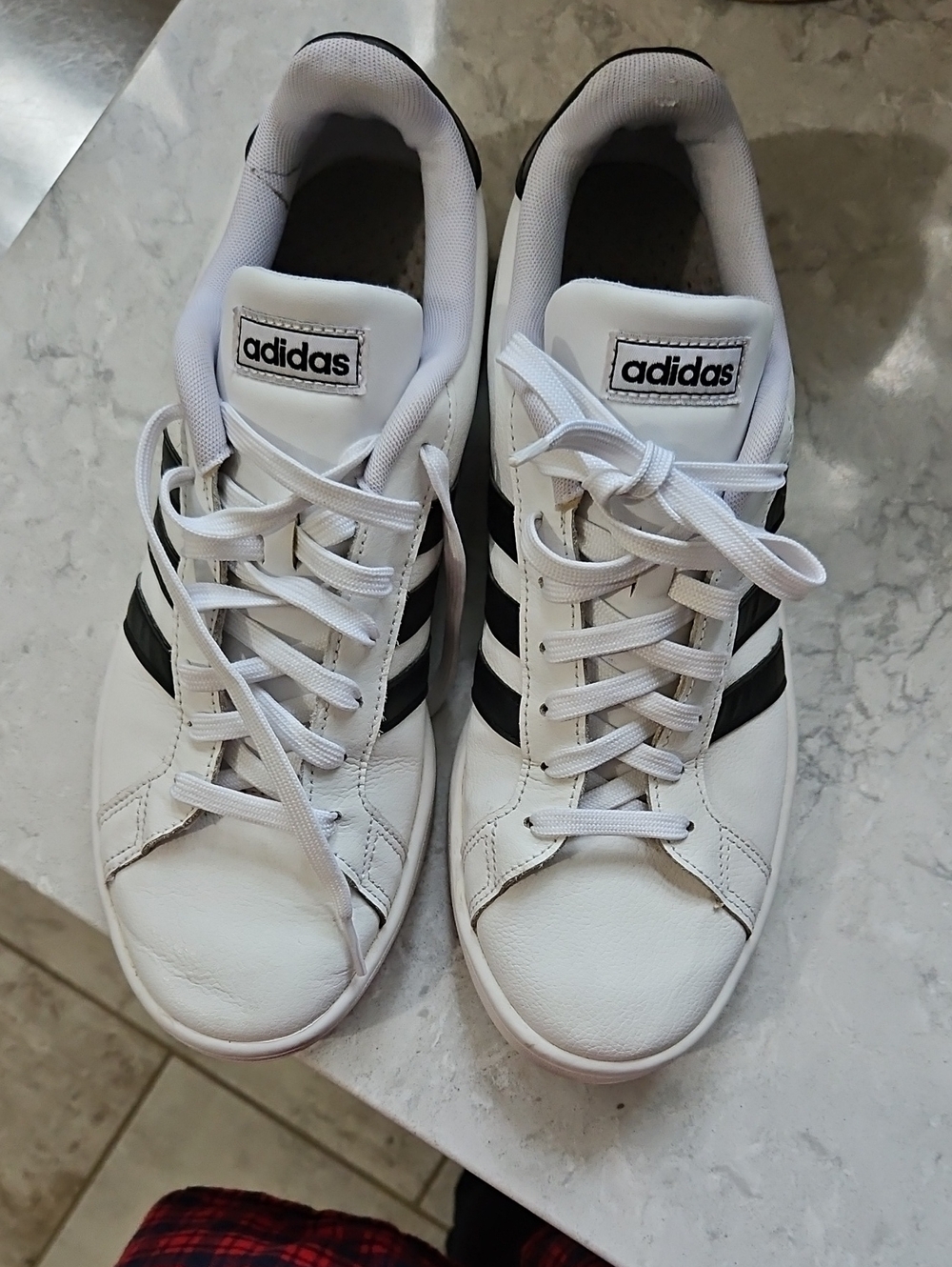 adidas White & Black Men's Cloudfoam Low-Top Lace-Up Sneakers